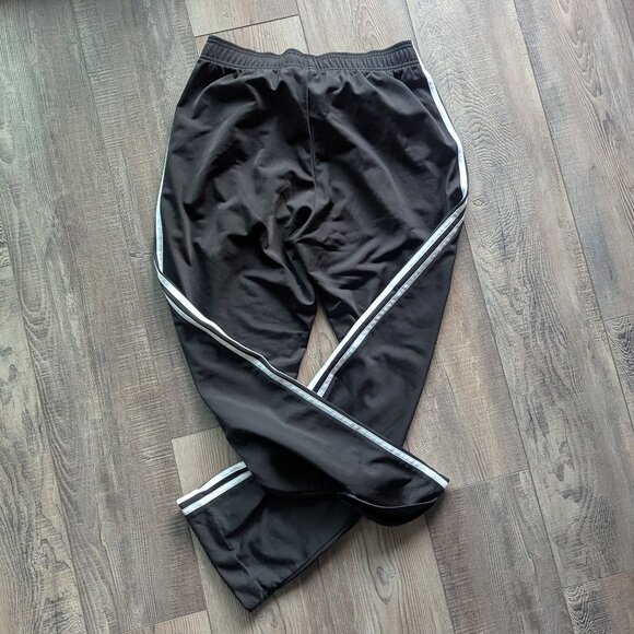 Adidas Men's Essentials Tricot Athletic Warm Up Track Pants Joggers Black M - Picture 7 of 10